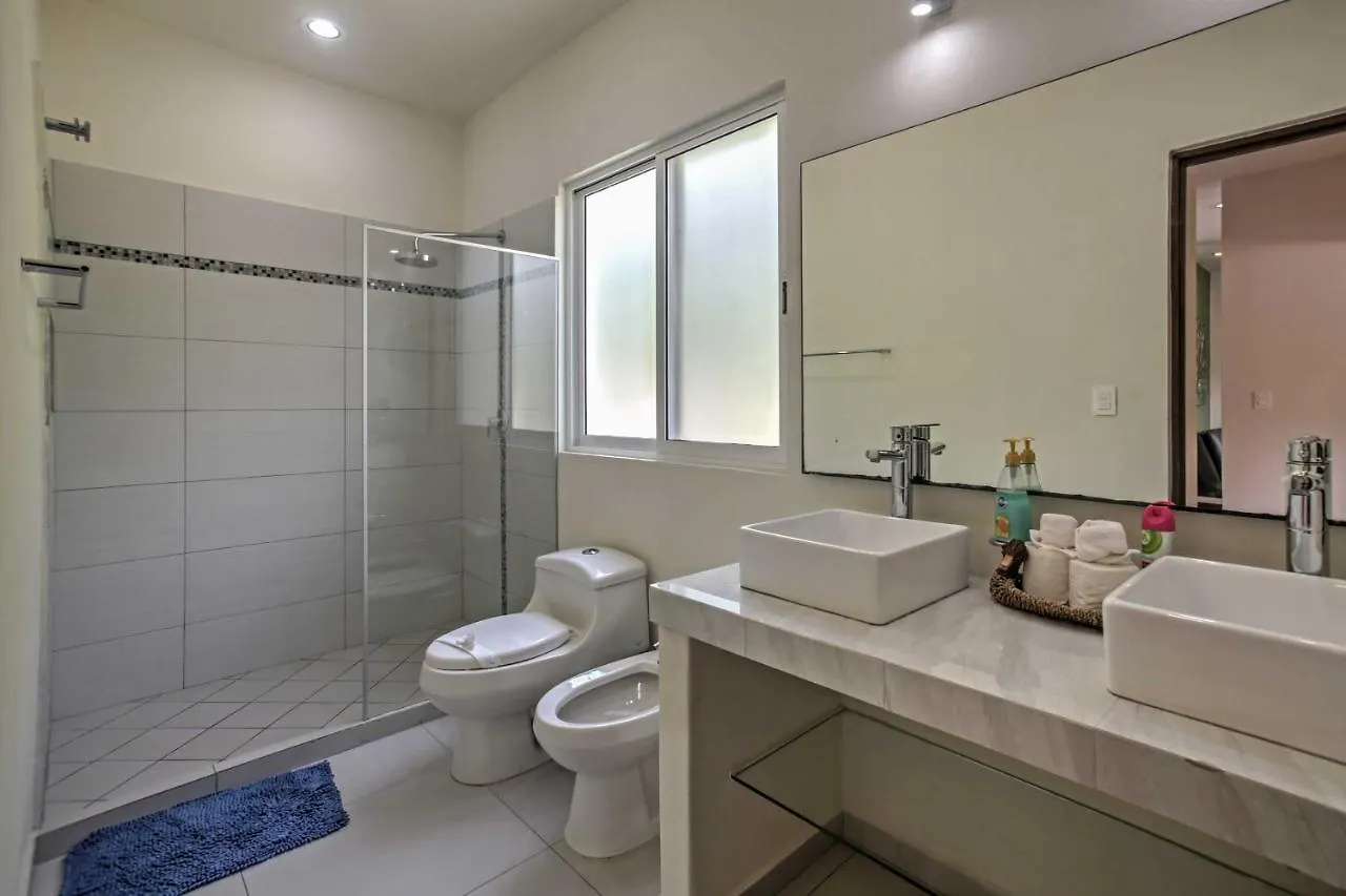 ヴィラ Casa Esmeralda With Pool Access And Furnished Patio! トゥルム